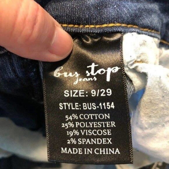 BUS STOP Jeans Medium Wash Distressed Skinny Raw Hem Stretch Jeans Juniors 9/29 - Picture 5 of 12
